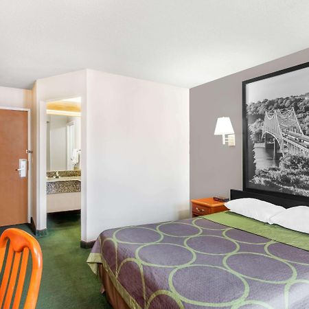 Super 8 By Wyndham Athens Hotel Exterior foto