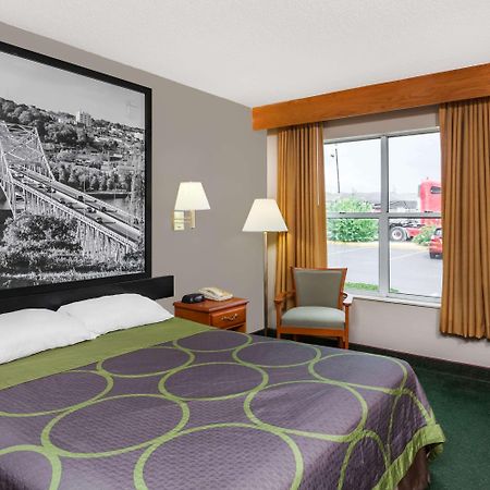 Super 8 By Wyndham Athens Hotel Exterior foto